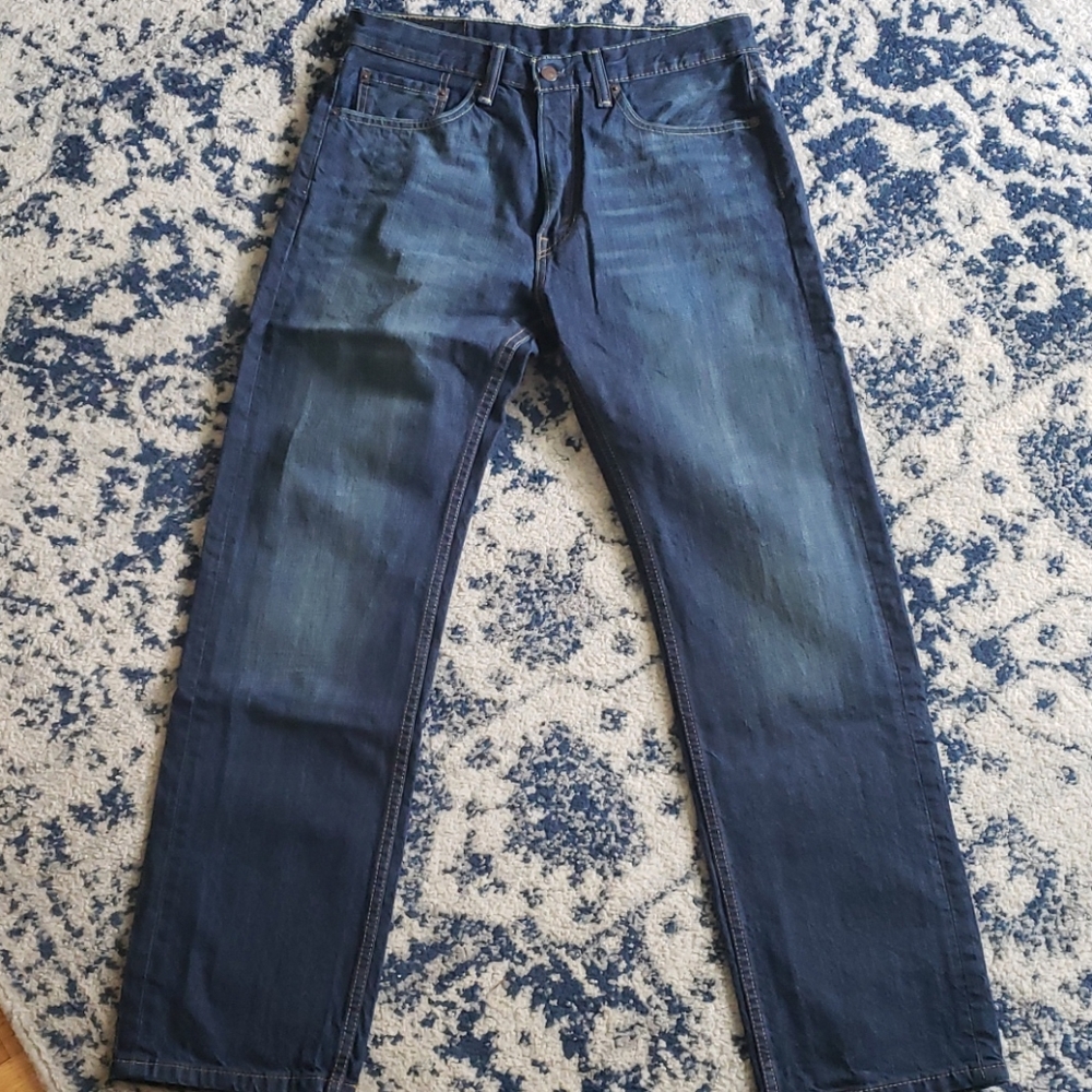505 Blue Levi jeans